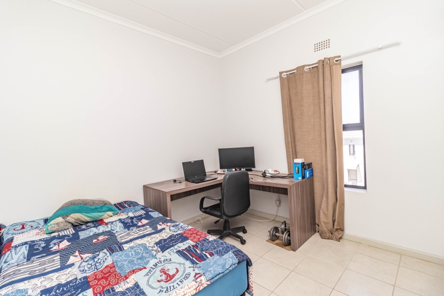 1 Bedroom Property for Sale in Parklands Western Cape